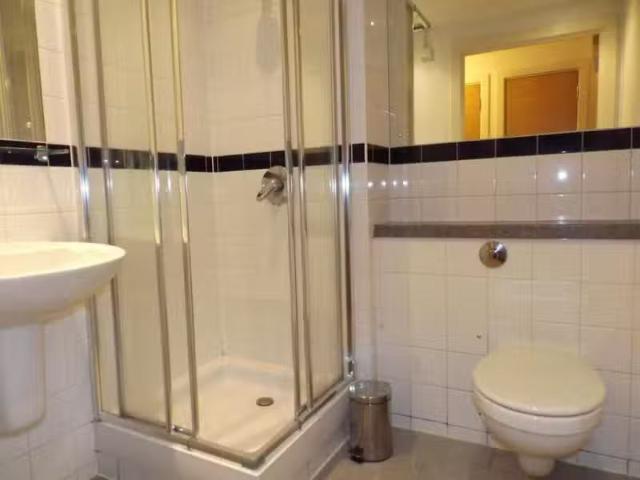 Cheap Studio flat for rent in Pioneer, Jupiter, B16