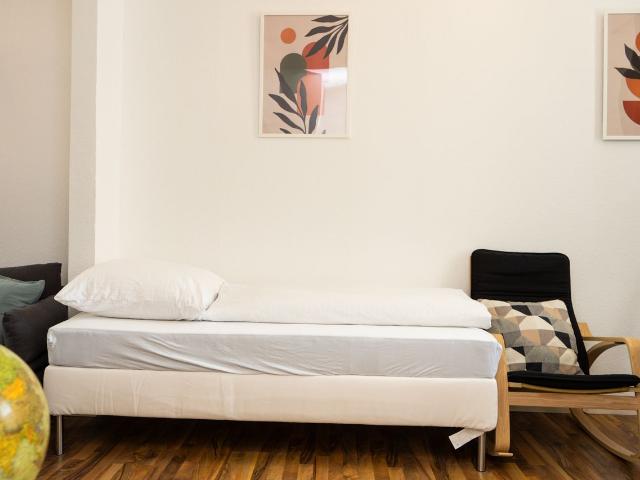 unique: suite | kitchen | 2 beds | wifi, Bremen Amsterdam Apartments for Rent