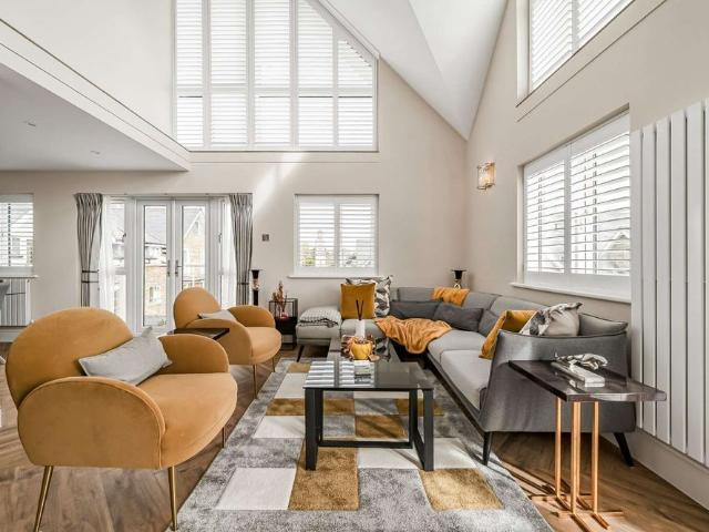 Unique penthouse apartment newly renovated and remodelled throughout within a popular waterside gated development. Allocated parking