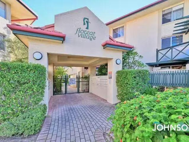 Nice T32/24 Pearson Street, Churchlands, WA 6018