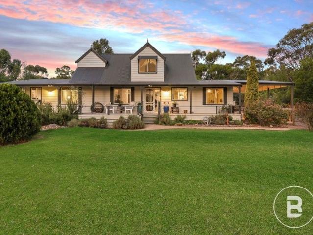 UNIQUE TWO STORY HOME WITH DUAL LIVING AND STUNNING VIEWS OF HEATHCOTE