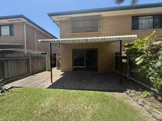 Deal! UNIT 5/35 Miller Street, Bargara, QLD 4670