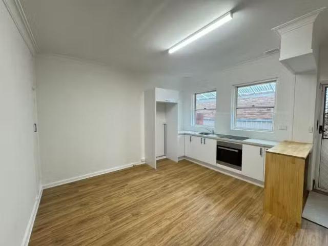 New UNIT 1/7 Bellevue Road, Belmont Apartment for rent Listed.