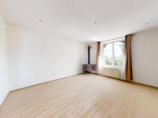 Uniquement chez Girardi Immobilier à Sainte Marie, Sébastien vous présente cette maison mitoyenne