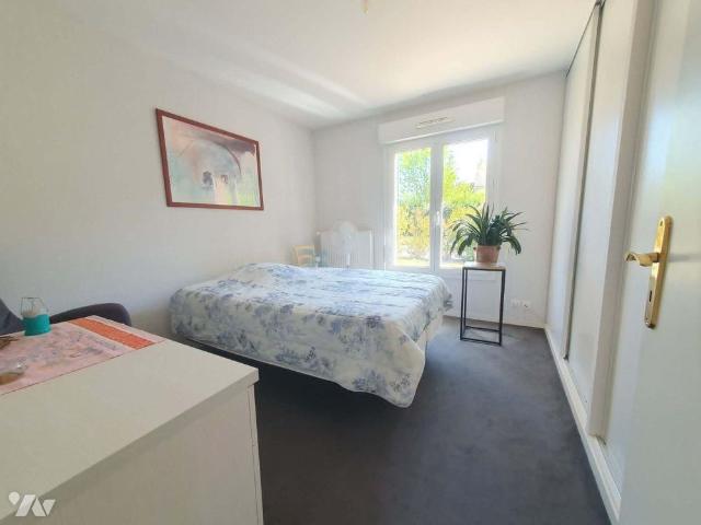 Uniquement chez DES NOTAIRES A MES COTES, pavillon de plain pied A LOUER, disponible dès le 11.