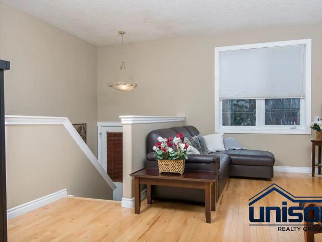 UNISON FURNISHED EXECUTIVE RENTAL IN WINDSOR PARK