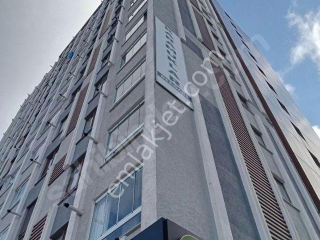 Ünlü Emlaktan Hastaneler Bölgesinde Eşyalı Kiralık Arakat 1+1