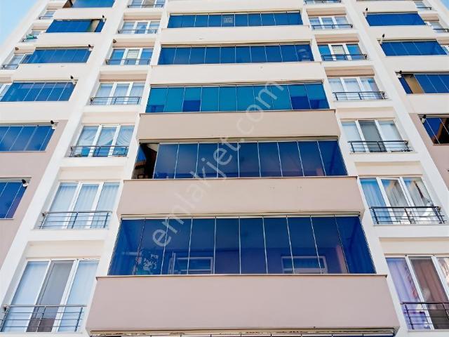 Ünlü Emlaktan Kuzeykentte Manzaralı Katta Genişferah Kiralık 2+1