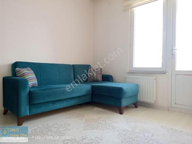 Ünlü Emlaktan Kuzeykentte Kiralık 2+1 Eşyalı Arakatkombili Daire