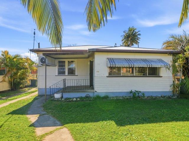 UNLOCK THE POTENTIAL IN THIS WESTLAWN GEM
