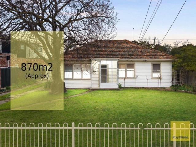 Unlock the potential on 870m²! Approx
