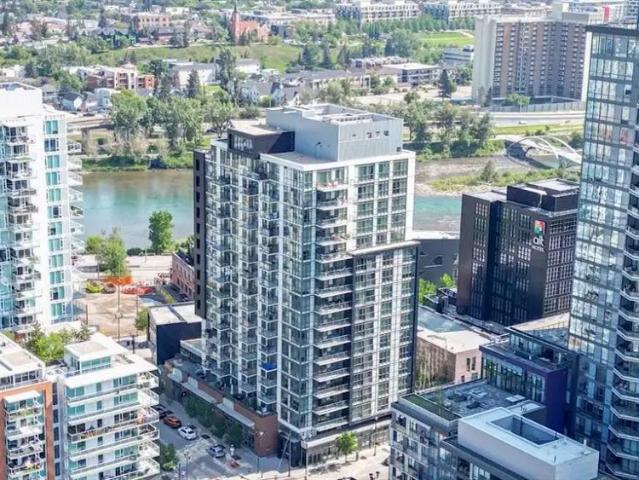 Unlock Your Furnished Move In Special Today! — 1 Bedroom+ Den Condo Unit