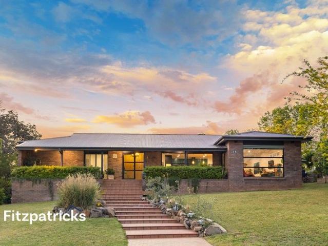 Unparalleled Lakefront Living