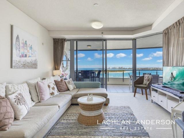 UNPARALLELED LUXURY, CONVENIENCE & VIEWS
