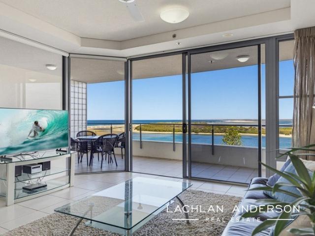 UNPARALLELED LUXURY & CONVENIENCE