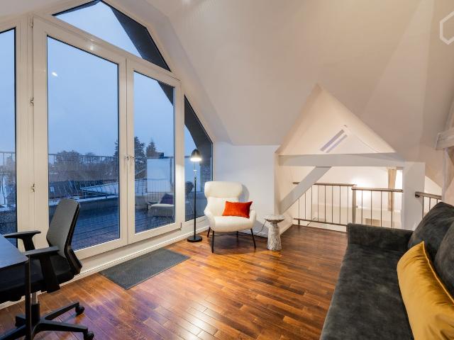 Unparalleled Luxurious Elegance in Villa: Discover Your Luxurious Sanctuary in a Villa, Berlin Amsterdam Apartments for Rent