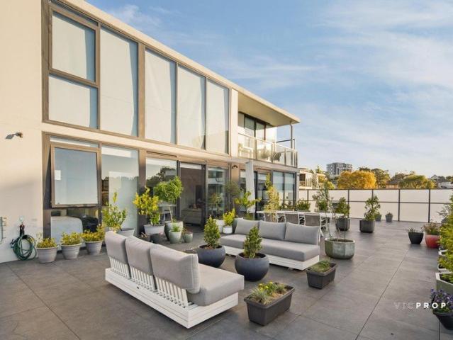 Unparalleled modern living and convenience