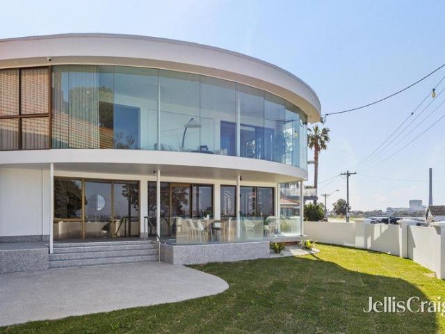 Unparalleled Waterfront Luxury