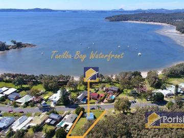 Tanilba Bay, Port Stephens - Parking, Equipped kitchen