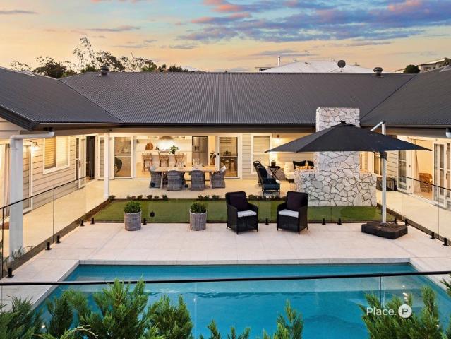 Unquestionably One of Moggill's Finest Residences