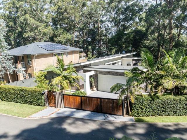 Unrivalled Lifestyle in Seaside Village Beautiful Family Home with Granny Flat