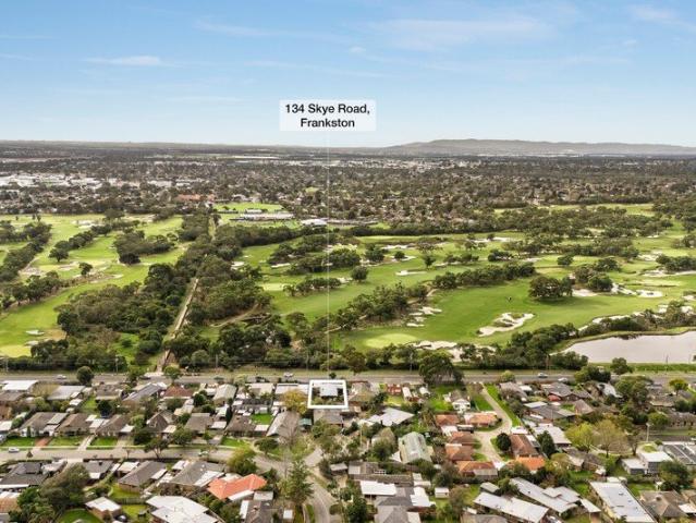 Unrivalled Potential with Sweeping Golf Course Views