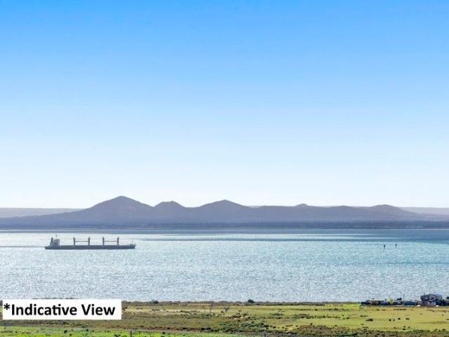 Unrivalled Views From an Elevated Coastal Homesite