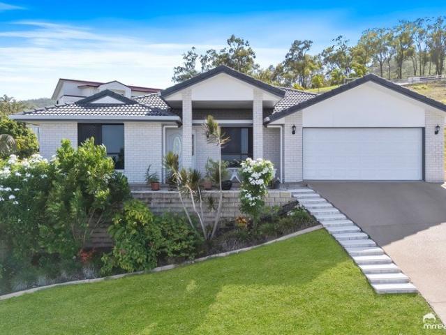 Unrivalled views in the prestigious Norman Gardens estate