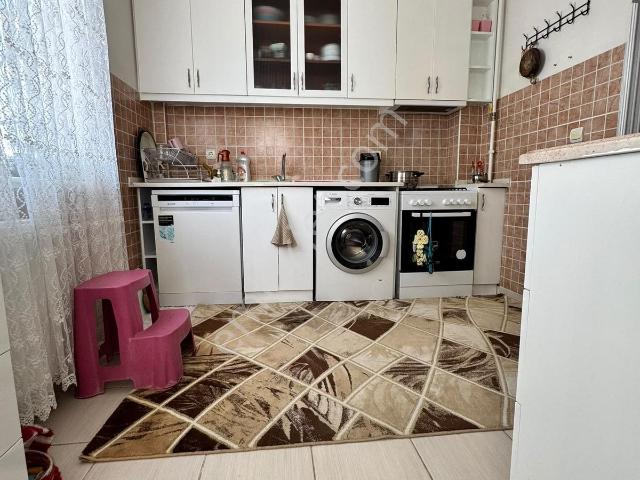 Ünsal Mahallesin'de Eşyalı Kiralık 2+1 Daire