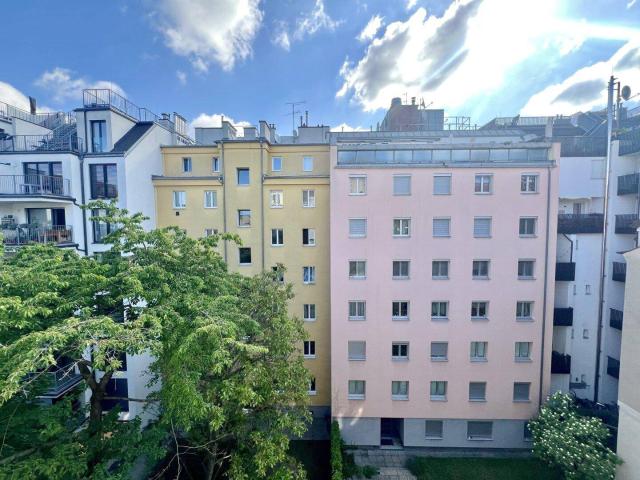 Unsaniert & einzigartig – Altbaujuwel mit Potenzial