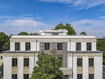 Unsaniertes, freistehendes Mehrfamilienhaus in Altchemnitz
