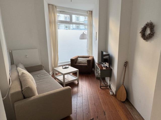 Untermiete Hamburg Eppendorf | 3 Zimmer | 50qm + 20qm Garten