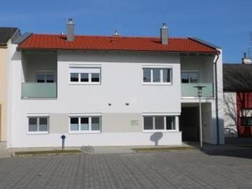 Untere Hauptstraße 5/2/3, Tadten