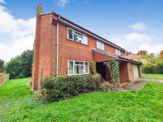 Unthank Road 6 bed detached house to rent £3,524 pcm £813 pw