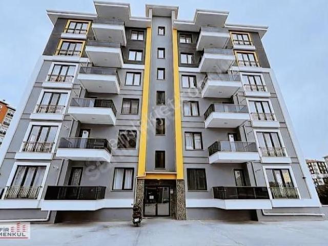 Çünür Mahallesinde Merkezi Konumda Kiralık Daire