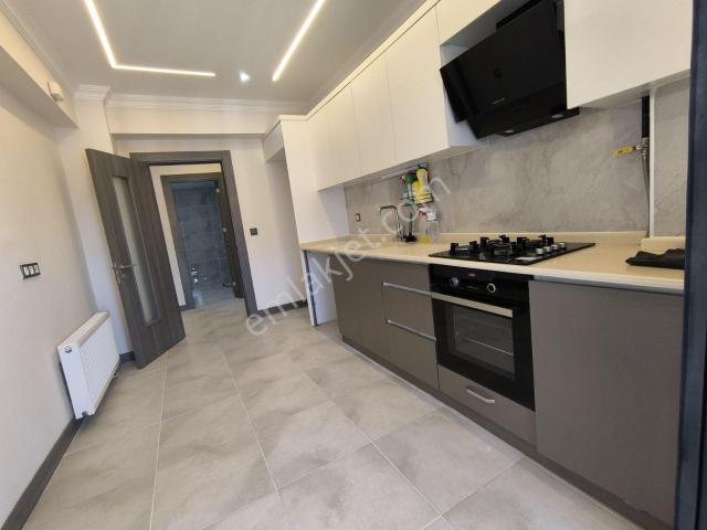 Çünür 1002 Toki Konutlarında Kiralık 2+1 Daire