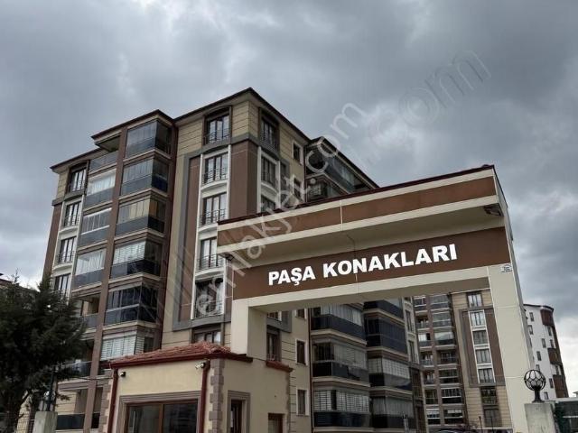 Çünürde Paşa Konaklarında Otogar Karşısı 3+1 Satılık Daire