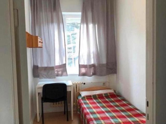 Unvermietet 2,5 Zimmer Wohnung