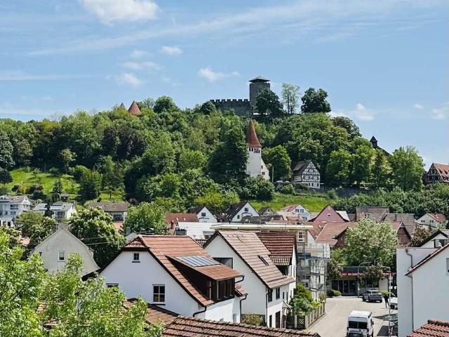 Unverbaubarer Schlossblick – moderne 3 Zimmer Whg. mit Dachterrasse Preis Verhandlungsbasis!