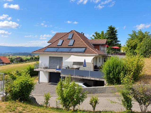 UNVERBAUBARER WEITBLICK ÜBER DEN JURA