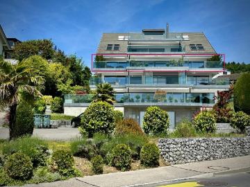 Unvergleichliche Terrassenwohnung mit See und Alpensicht