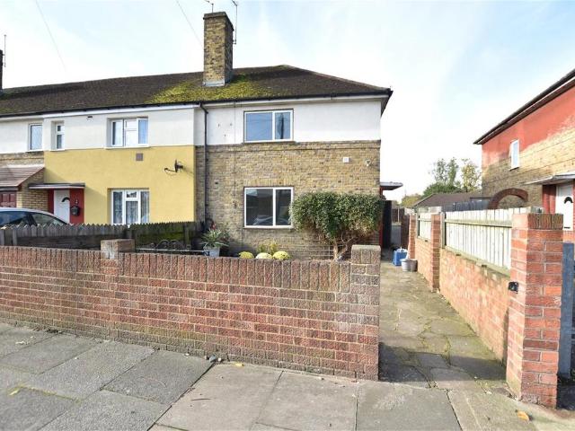 Unwin Road, Isleworth 3 bed semi detached house to rent £2,300 pcm £531 pw