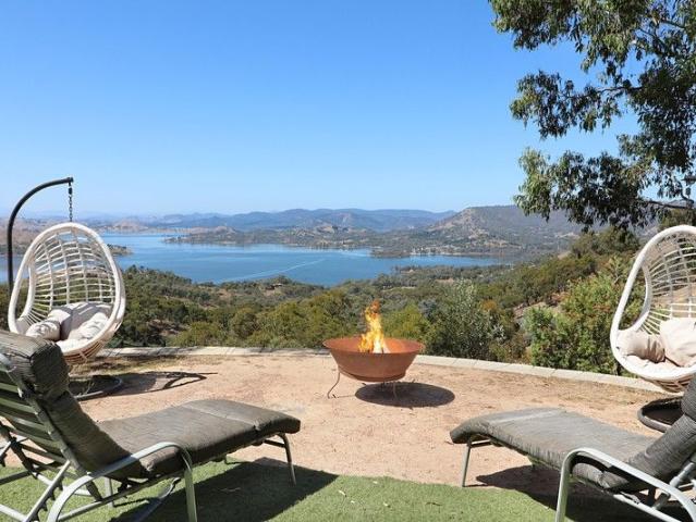 Your Dream Lake Eildon Retreat Awaits Where Luxury Meets Nature