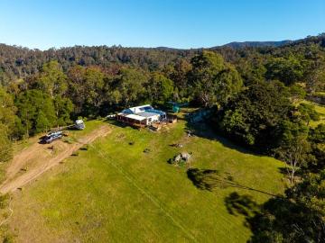 UNWIND IN YOUR BUSH PARADISE!