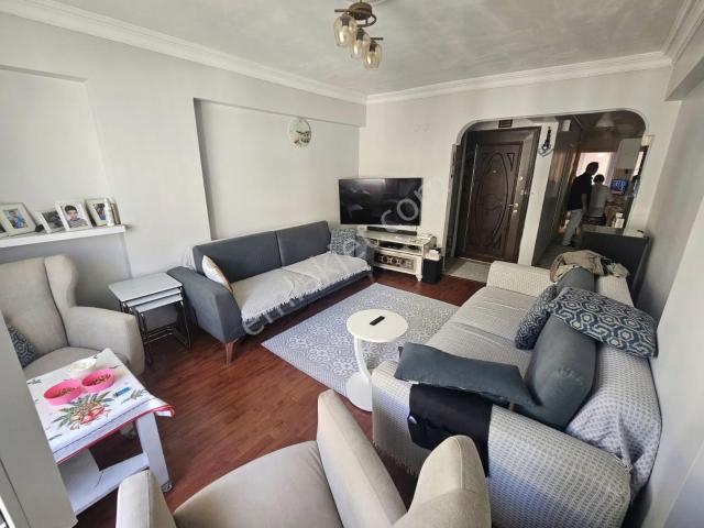 Üsküdar Merkez'de 3+1 Dubleks Daire, 100m² Net Kullanım Alanı