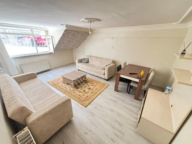 Üsküdar Merkez'e Çok Yakın 2+1 Bahçe Katı Kiralık Daire
