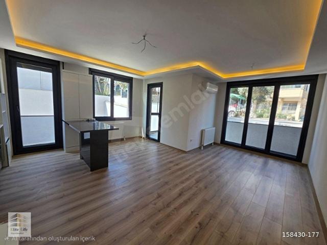 ÜSKÜDAR ALTUNİZADE AY KONAKLARI'NDA FİYAT AVANTAJLI 2+1 DAİRE