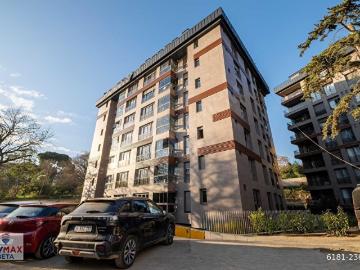 ÜSKÜDAR ALTUNİZADE VALİDEBAĞ SİTESİNDE SIFIR SATILIK 3+1 DAİRE