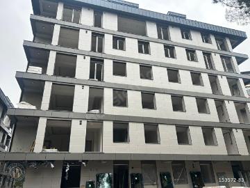 ÜSKÜDAR ALTUNİZADE 3+1 SİTE'DE ARAKAT SATILIK DAİRE