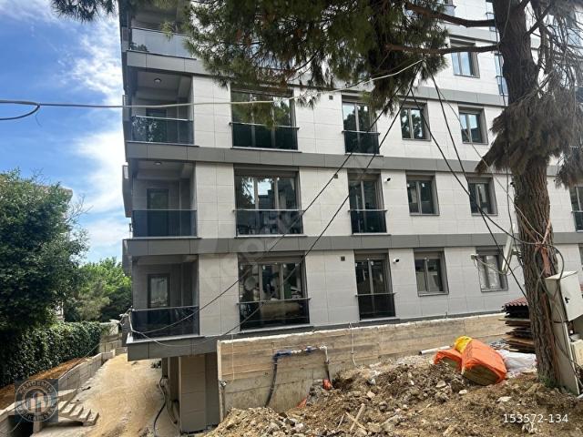 ÜSKÜDAR ALTUNİZADE 3+1 SİTE'DE EBEVEYN BANYOLU SATILIK DAİRE